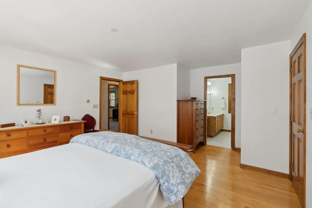 19 Windsor Pines Drive Scarborough ME 04074