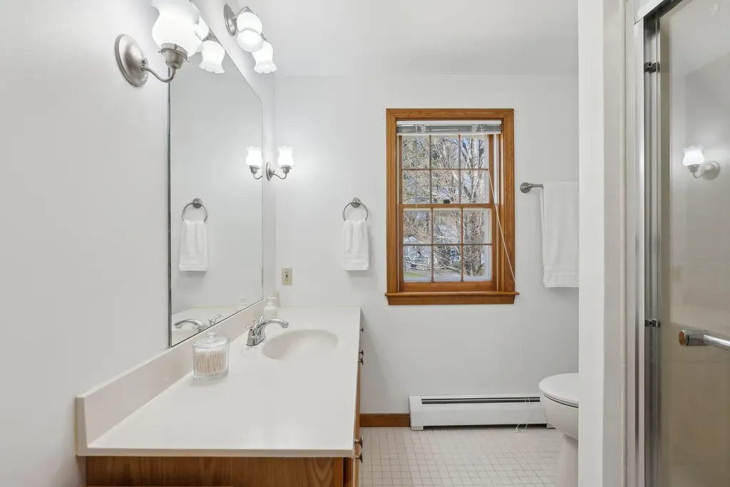 19 Windsor Pines Drive Scarborough ME 04074