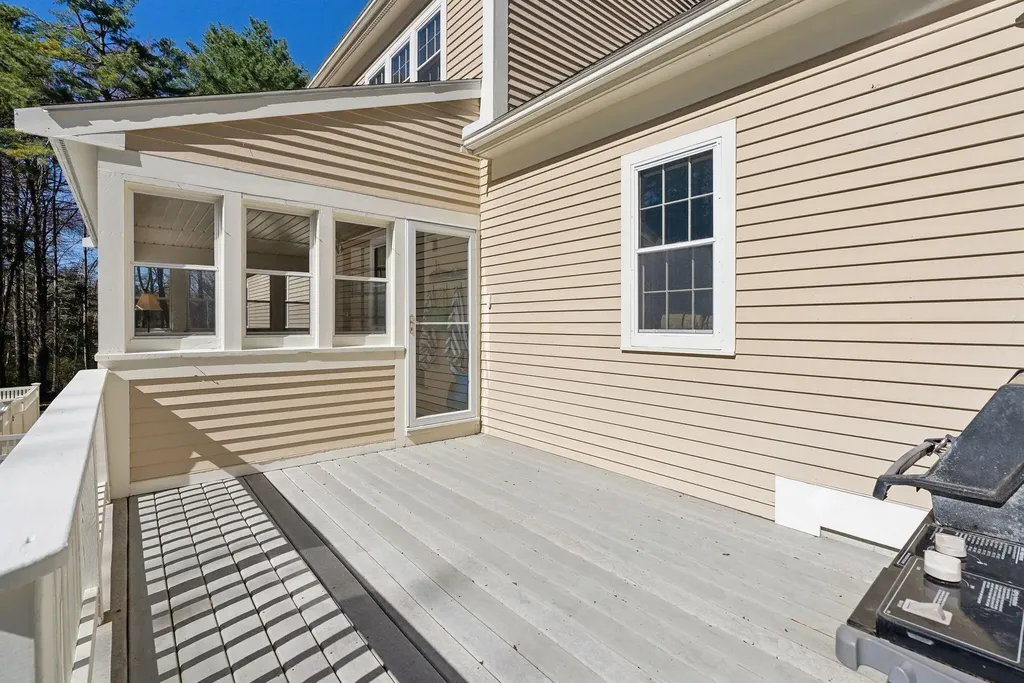 19 Windsor Pines Drive Scarborough ME 04074