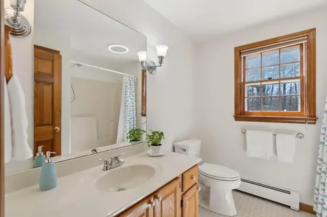 19 Windsor Pines Drive Scarborough ME 04074