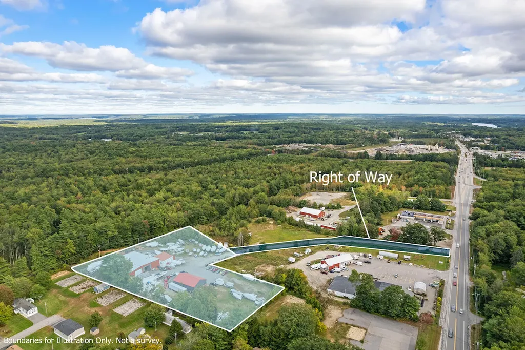 34 Compass Lane Topsham ME 04086