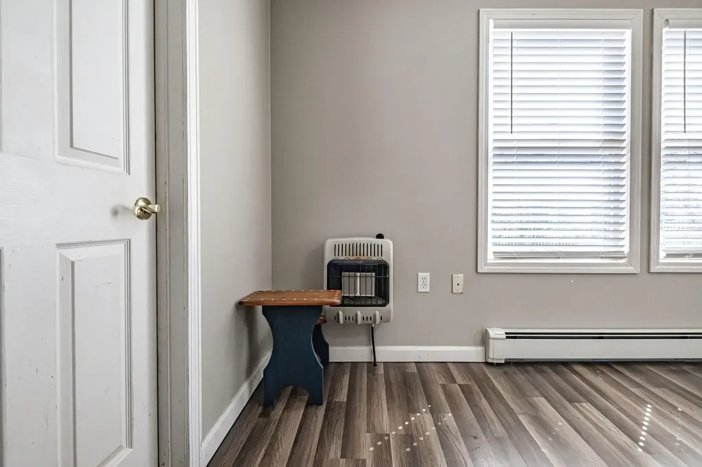 32 Tucker Street Norway ME 04268