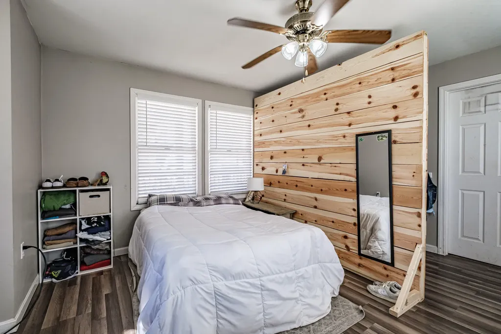 32 Tucker Street Norway ME 04268