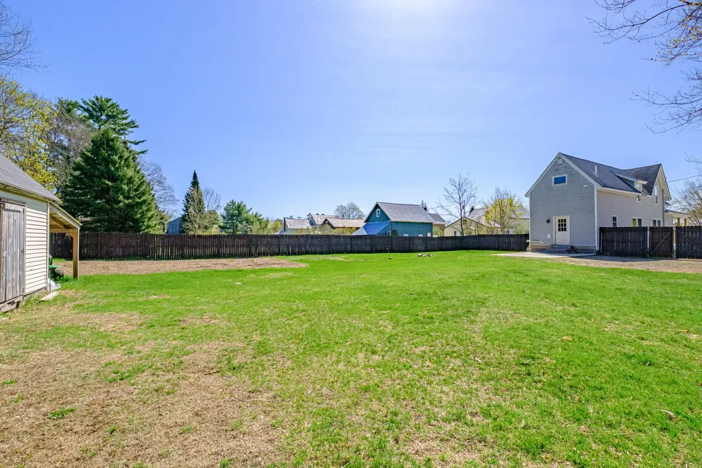 32 Tucker Street Norway ME 04268