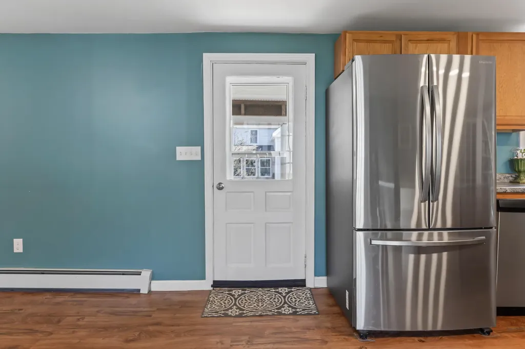 43 Harrison Avenue Gardiner ME 04345