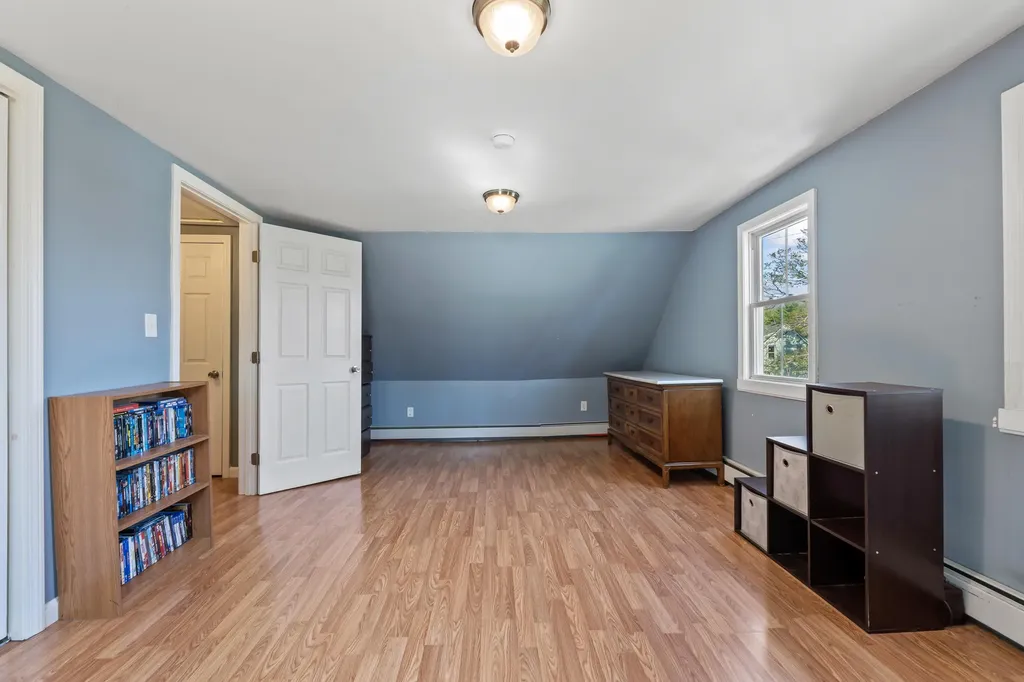 43 Harrison Avenue Gardiner ME 04345