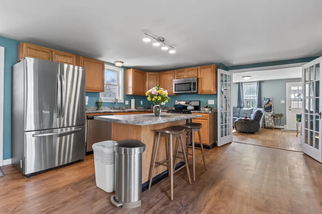43 Harrison Avenue Gardiner ME 04345