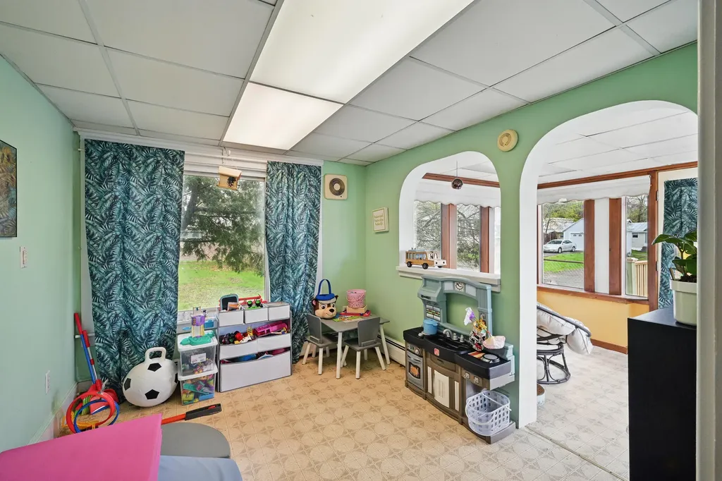 62 Oak Street Waterville ME 04901