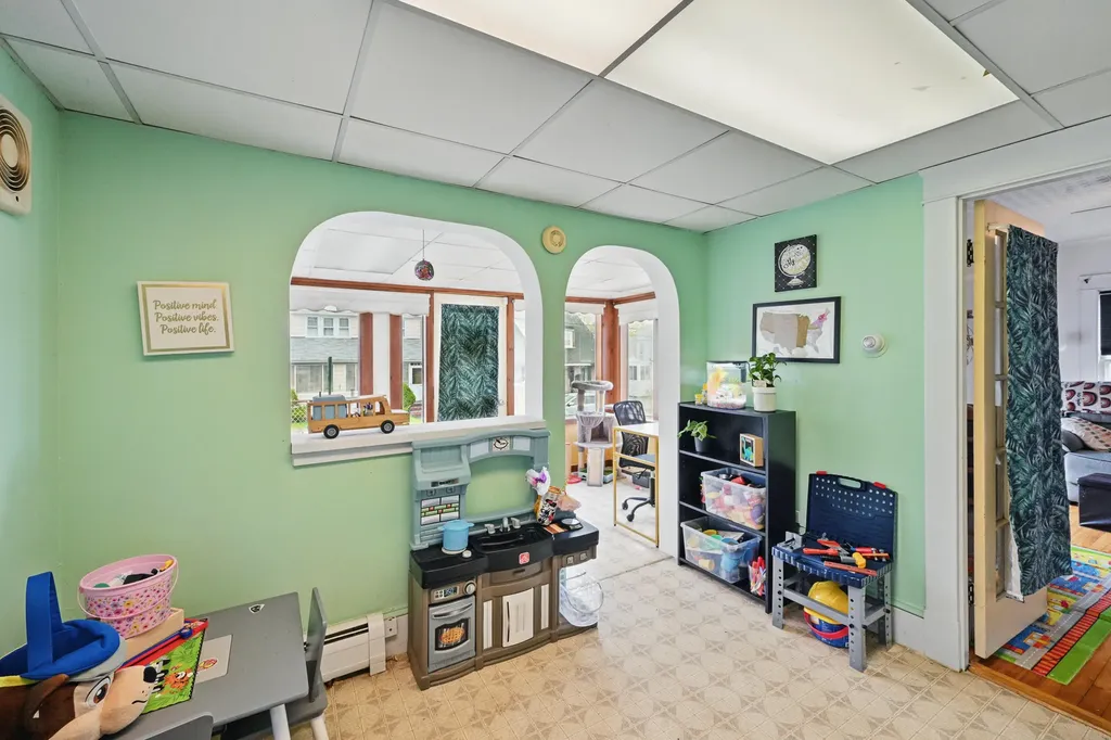 62 Oak Street Waterville ME 04901