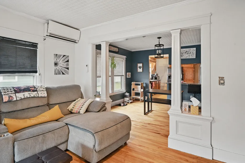 62 Oak Street Waterville ME 04901