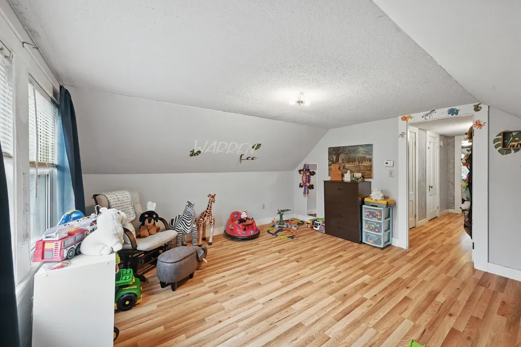 62 Oak Street Waterville ME 04901