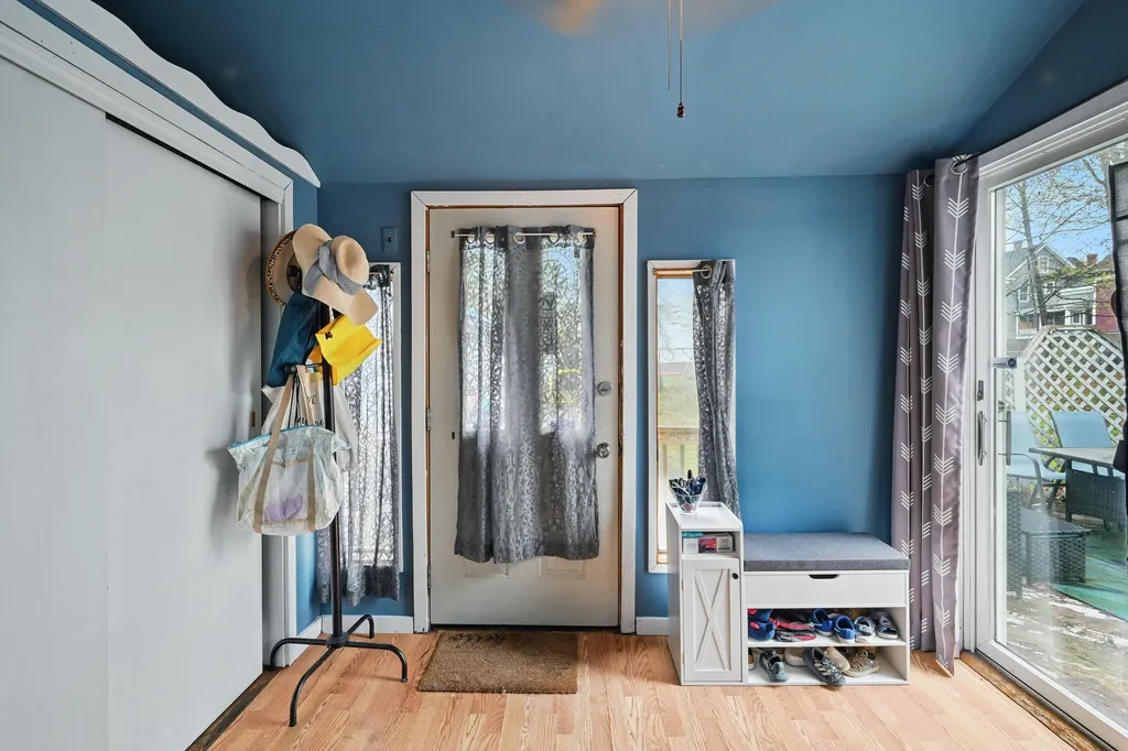 62 Oak Street Waterville ME 04901