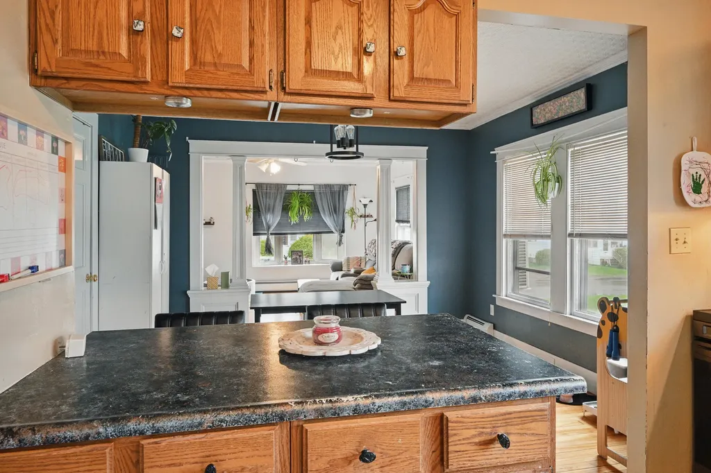 62 Oak Street Waterville ME 04901