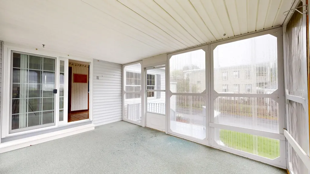 231 Seventh Street Auburn ME 04210