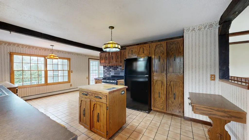 231 Seventh Street Auburn ME 04210