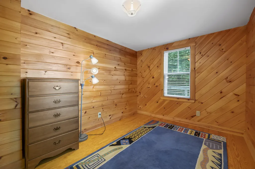 14 King Road Vassalboro ME 04989
