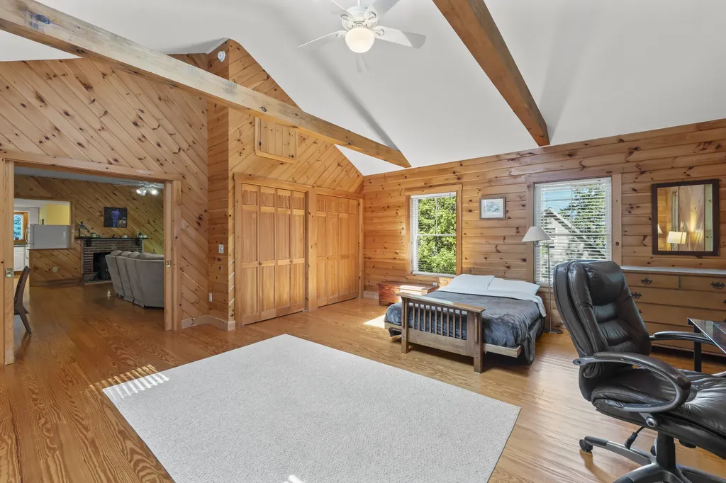 14 King Road Vassalboro ME 04989