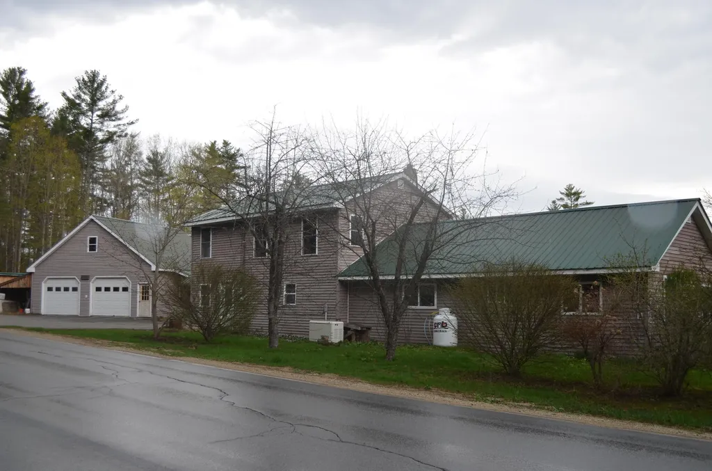 353 Greenwood Road Norway ME 04268