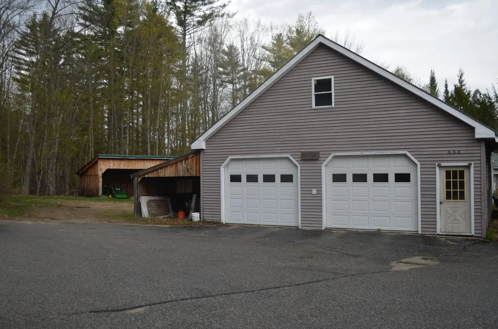 353 Greenwood Road Norway ME 04268