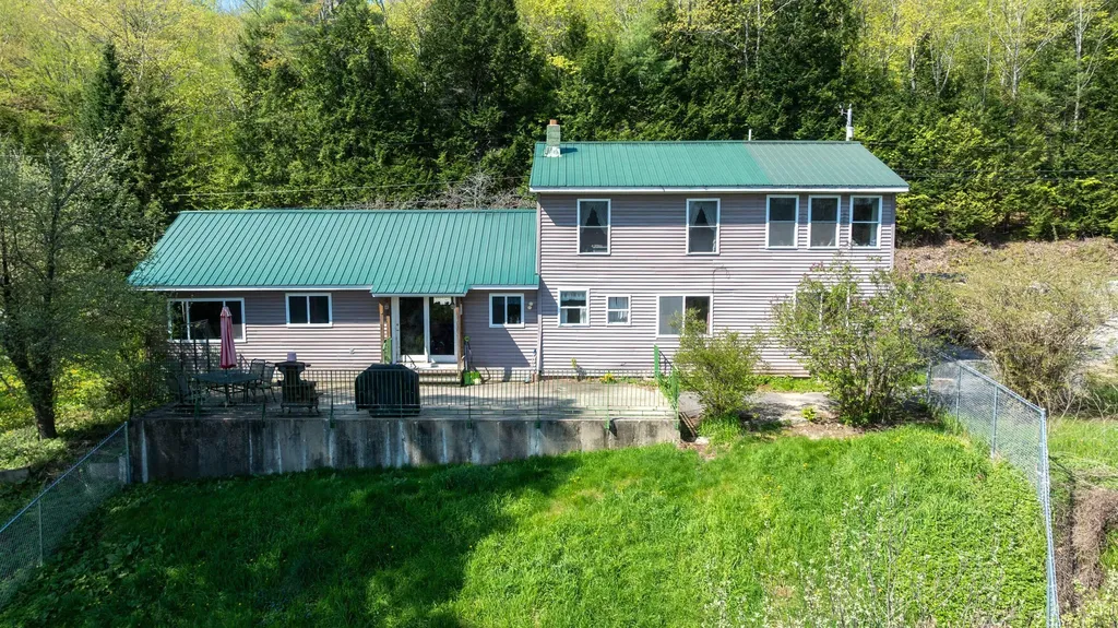 353 Greenwood Road Norway ME 04268
