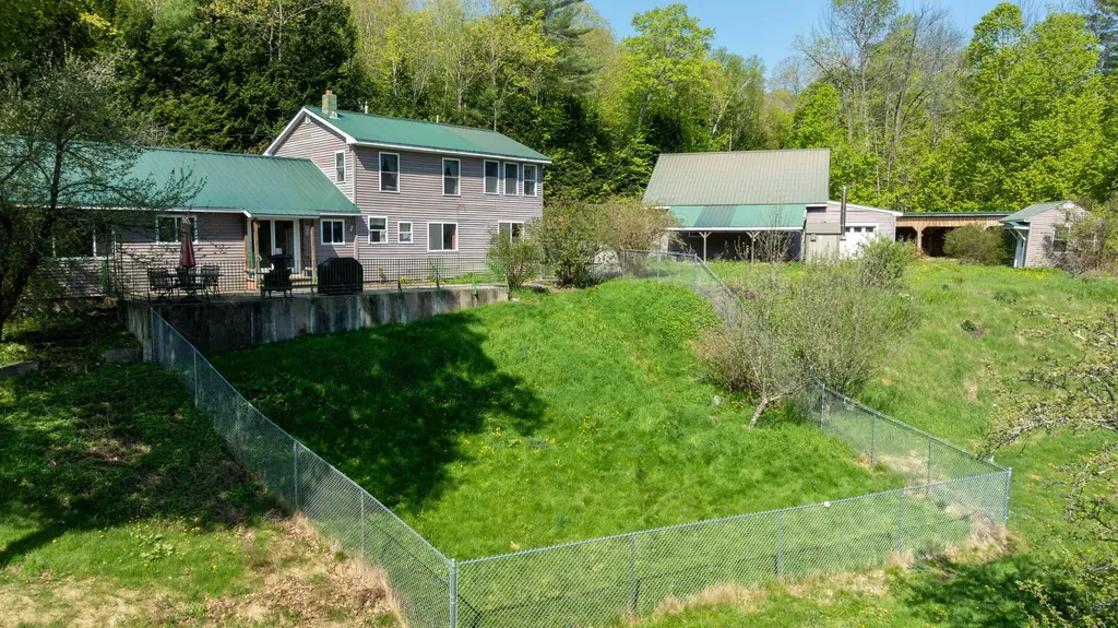 353 Greenwood Road Norway ME 04268