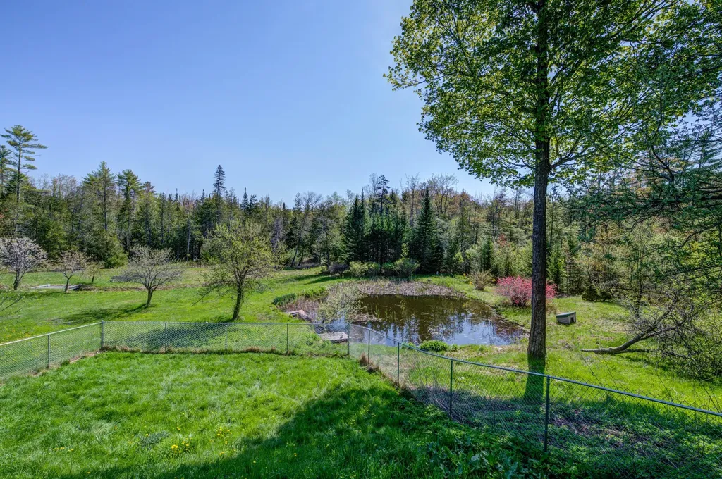 353 Greenwood Road Norway ME 04268