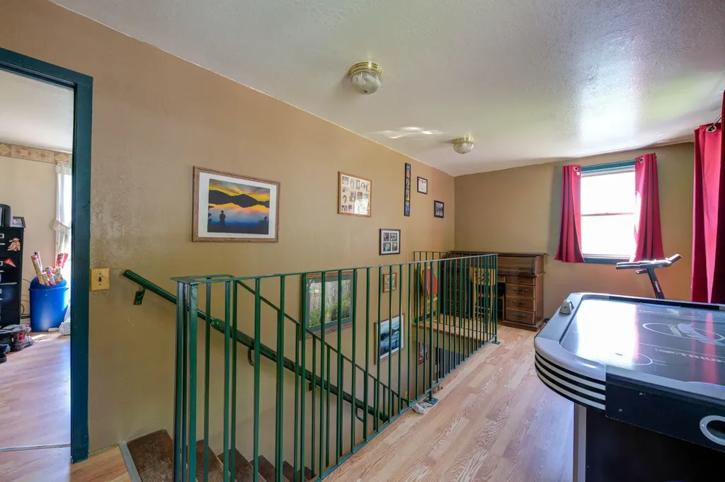 353 Greenwood Road Norway ME 04268