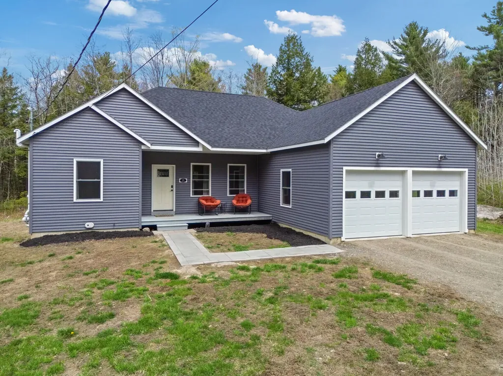 23 Elizabeth Way West Gardiner ME 04345
