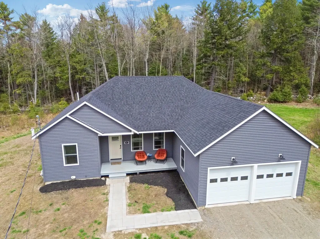 23 Elizabeth Way West Gardiner ME 04345