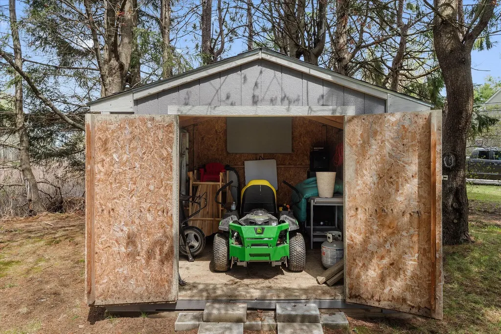 440 Kenduskeag Avenue Bangor ME 04401