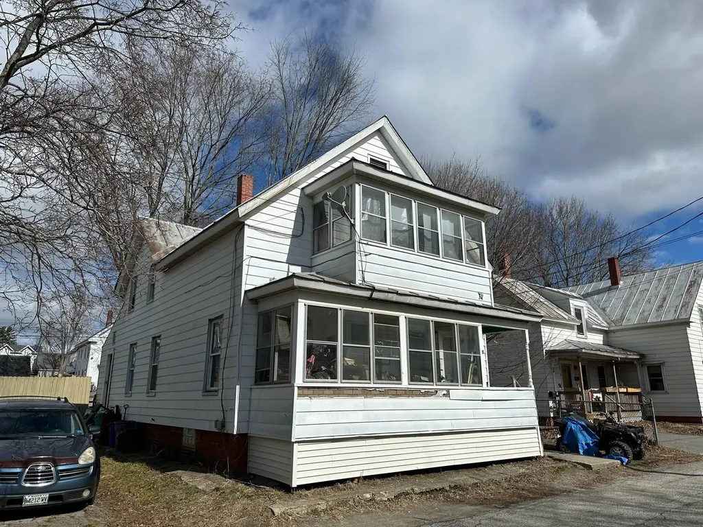 5 Swan Street Waterville ME 04901