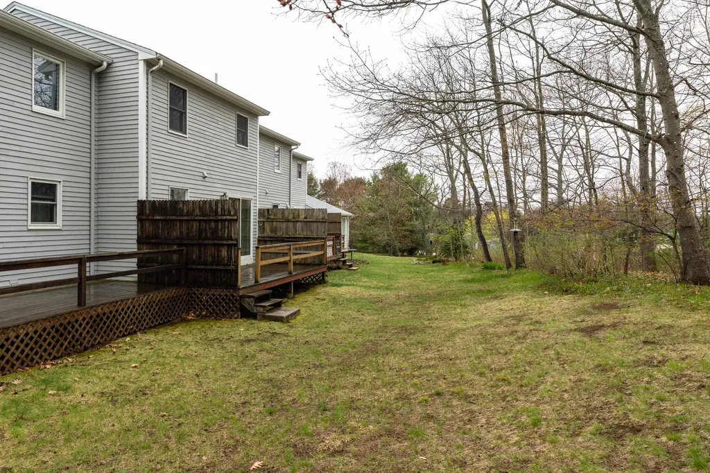3 Great Pond Terrace Cape Elizabeth ME 04107