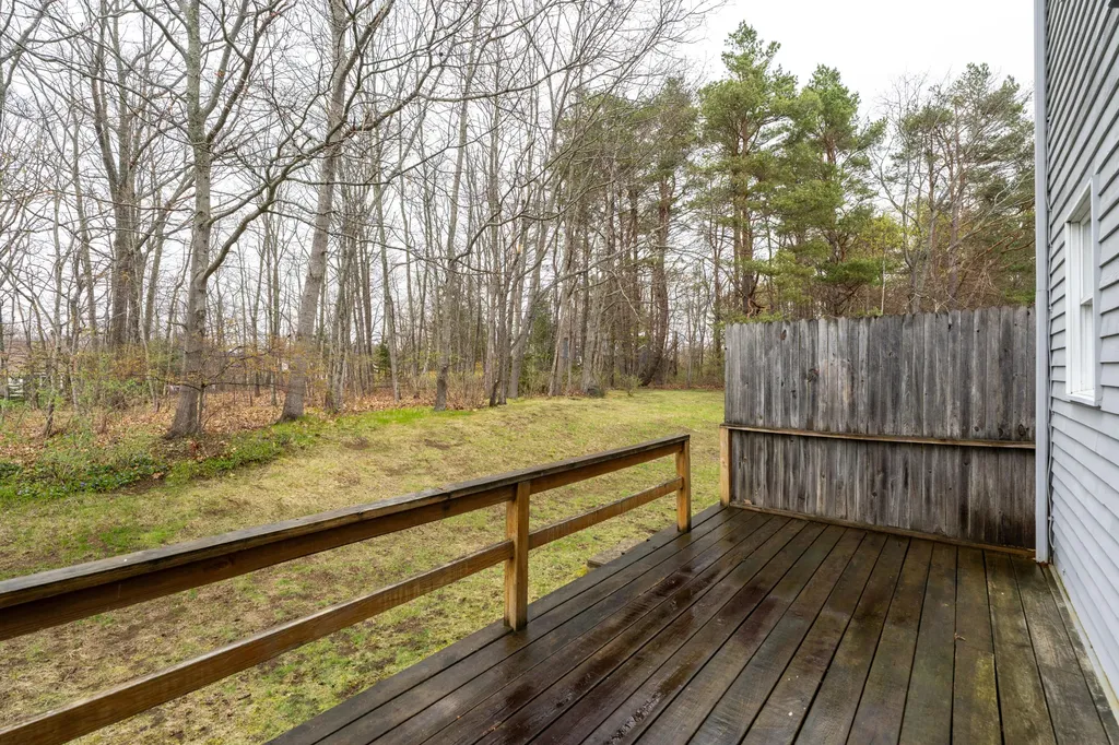 3 Great Pond Terrace Cape Elizabeth ME 04107