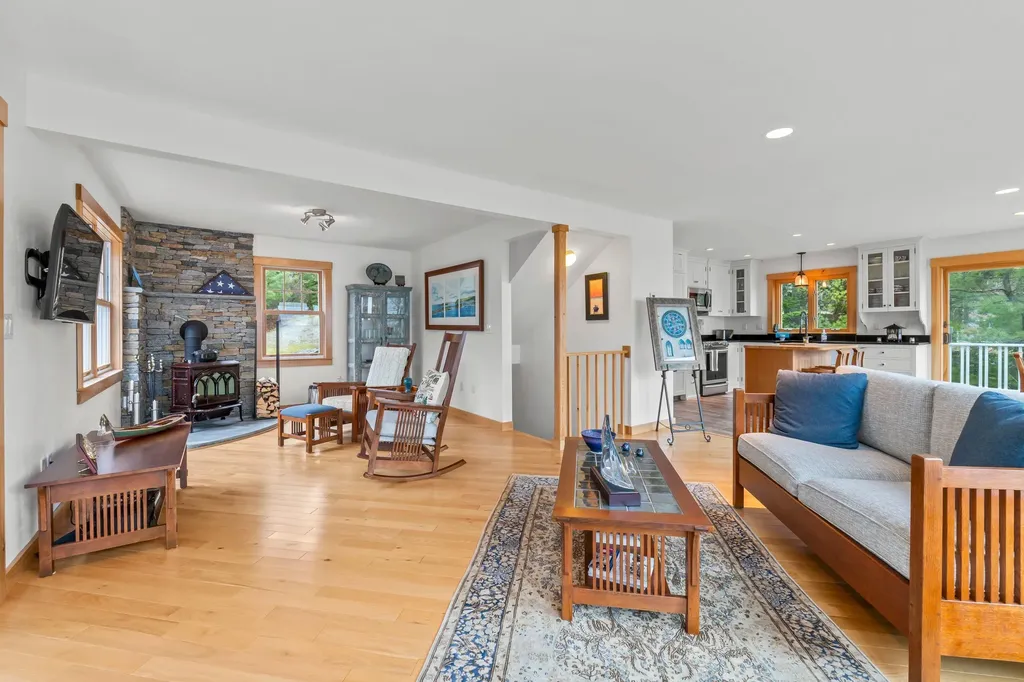 21 White Road Georgetown ME 04548