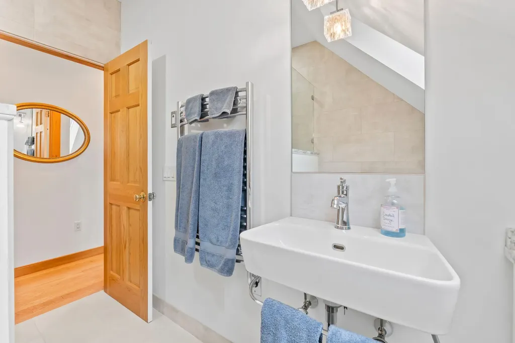 21 White Road Georgetown ME 04548