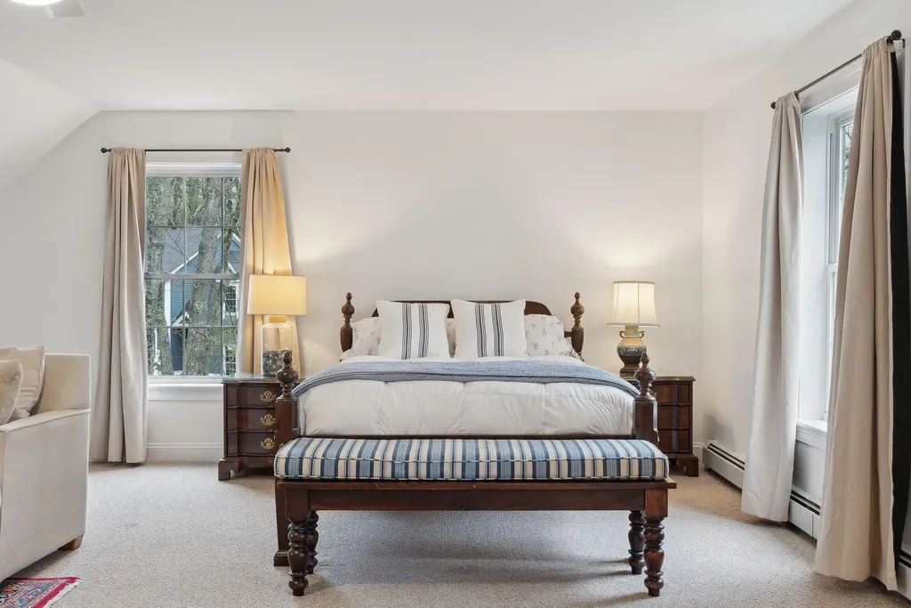 1 Lanier Lane Falmouth ME 04105