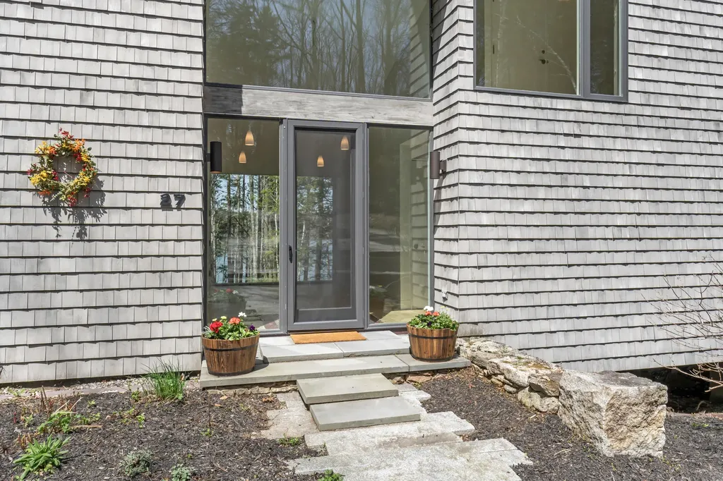 27 Carter Drive West Bath ME 04530