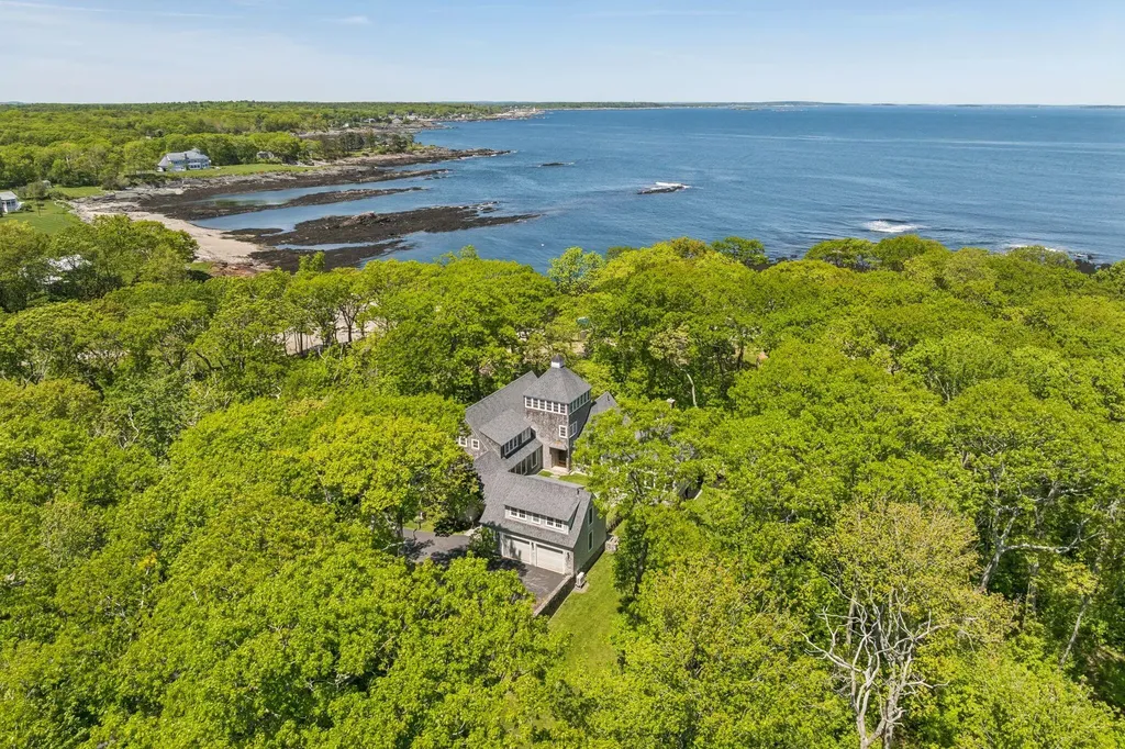 41 Old Mill Road Cape Elizabeth ME 04107