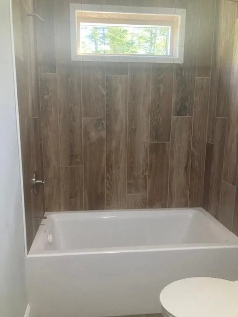 3 Milligan Circle Oxford ME 04270