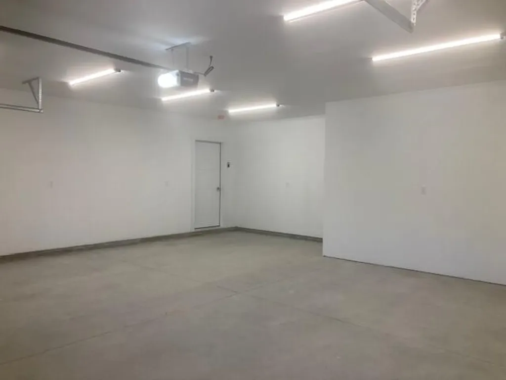 3 Milligan Circle Oxford ME 04270