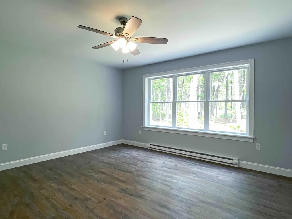 3 Milligan Circle Oxford ME 04270
