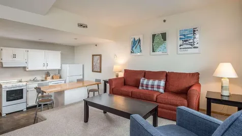 8 Sunrise Drive Newry ME 04261