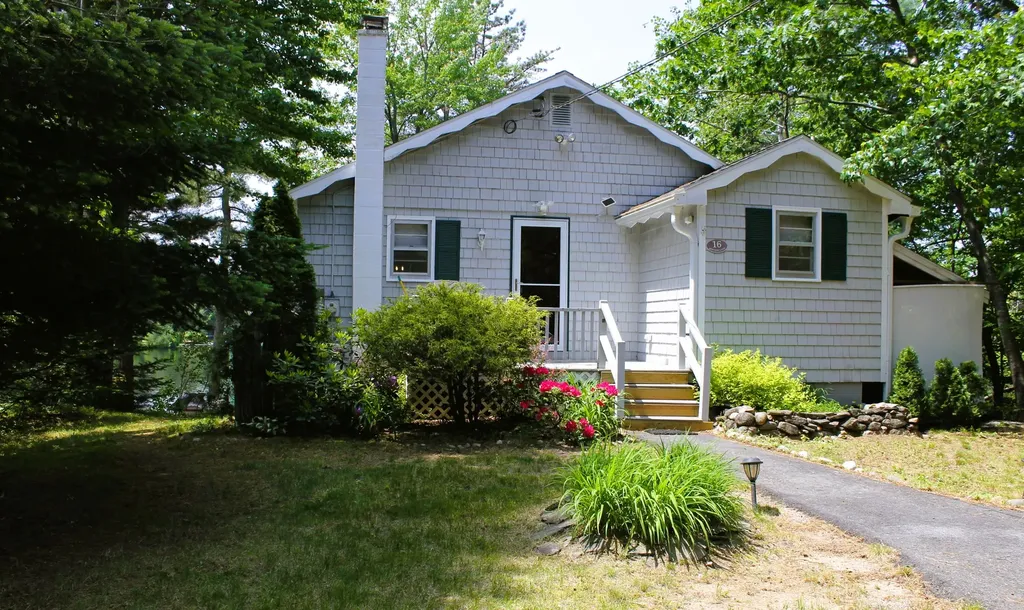 16 Bernier Lane Waterboro ME 04087