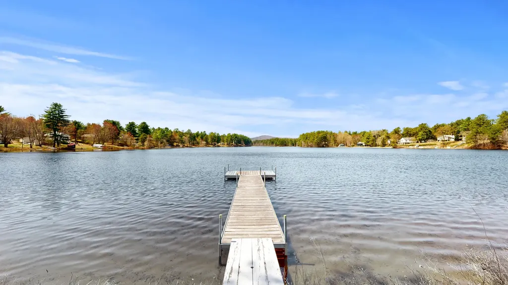 16 Bernier Lane Waterboro ME 04087