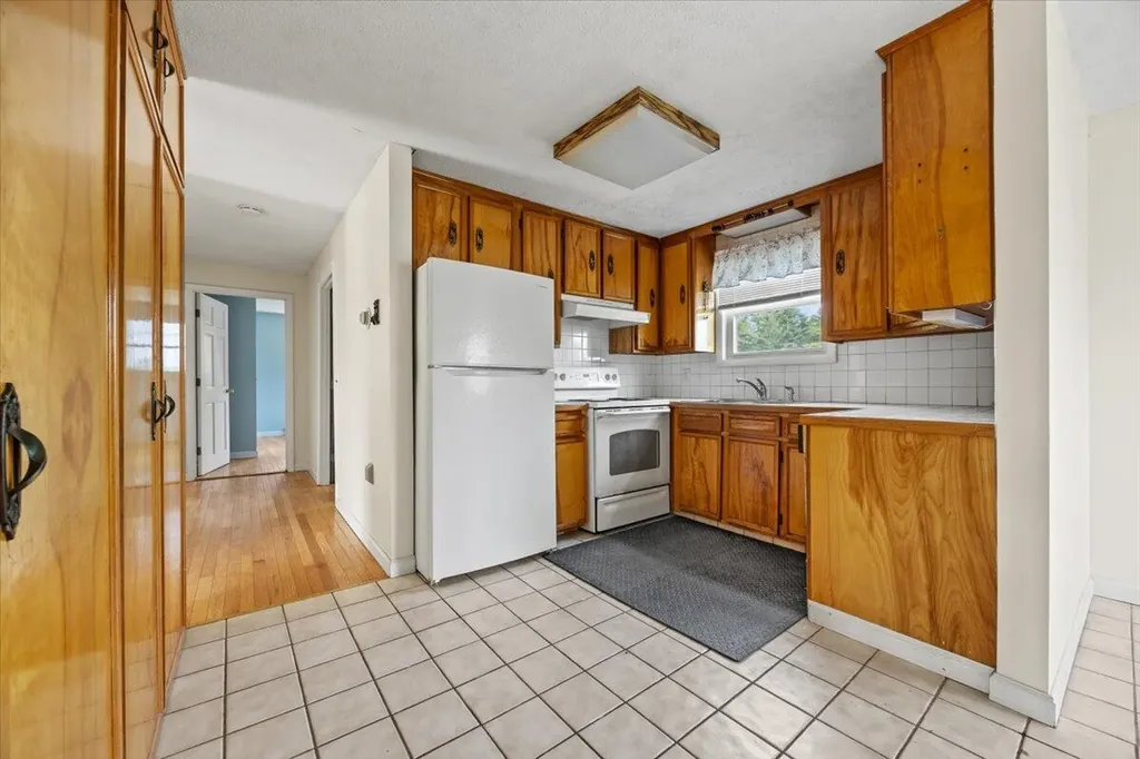 453 Saco Street Westbrook ME 04092