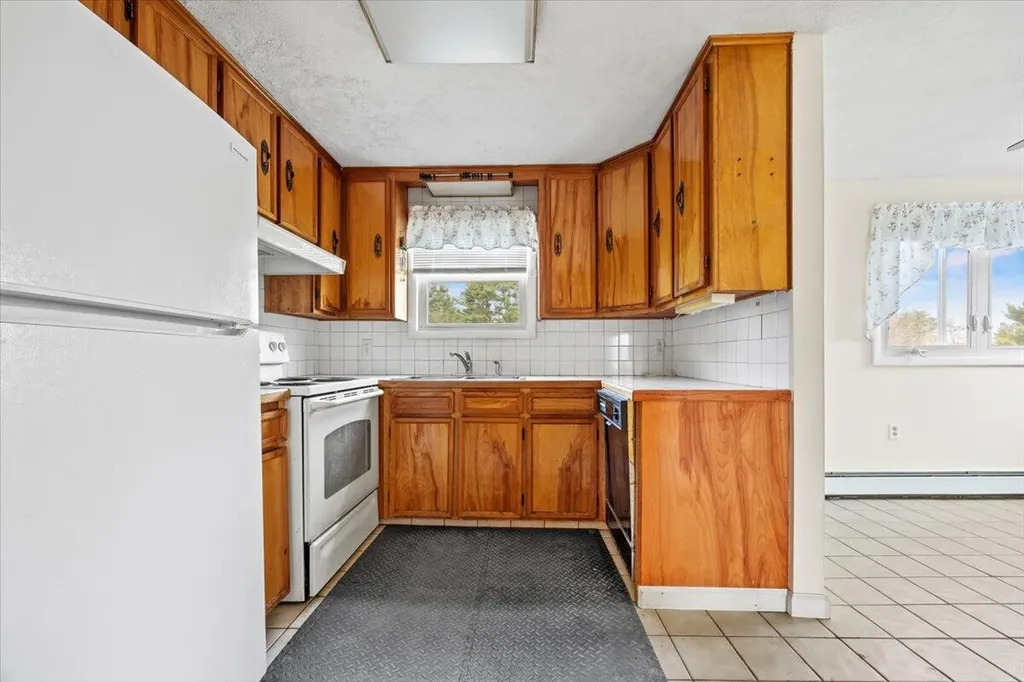 453 Saco Street Westbrook ME 04092