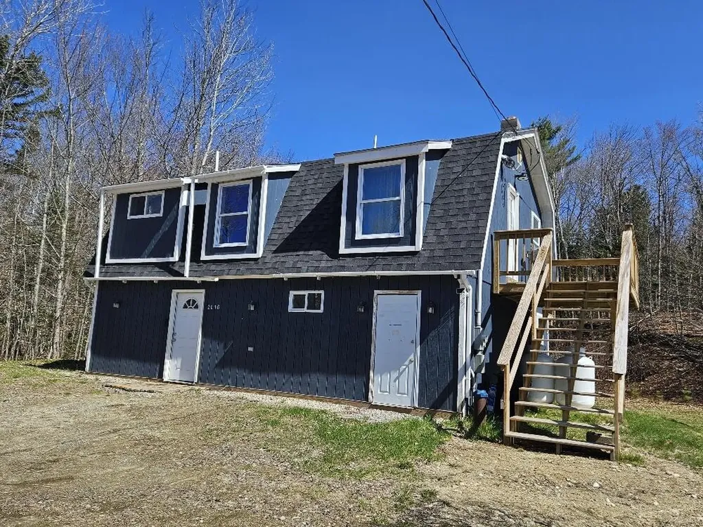 2016 Us Route 2 Carthage ME 04224