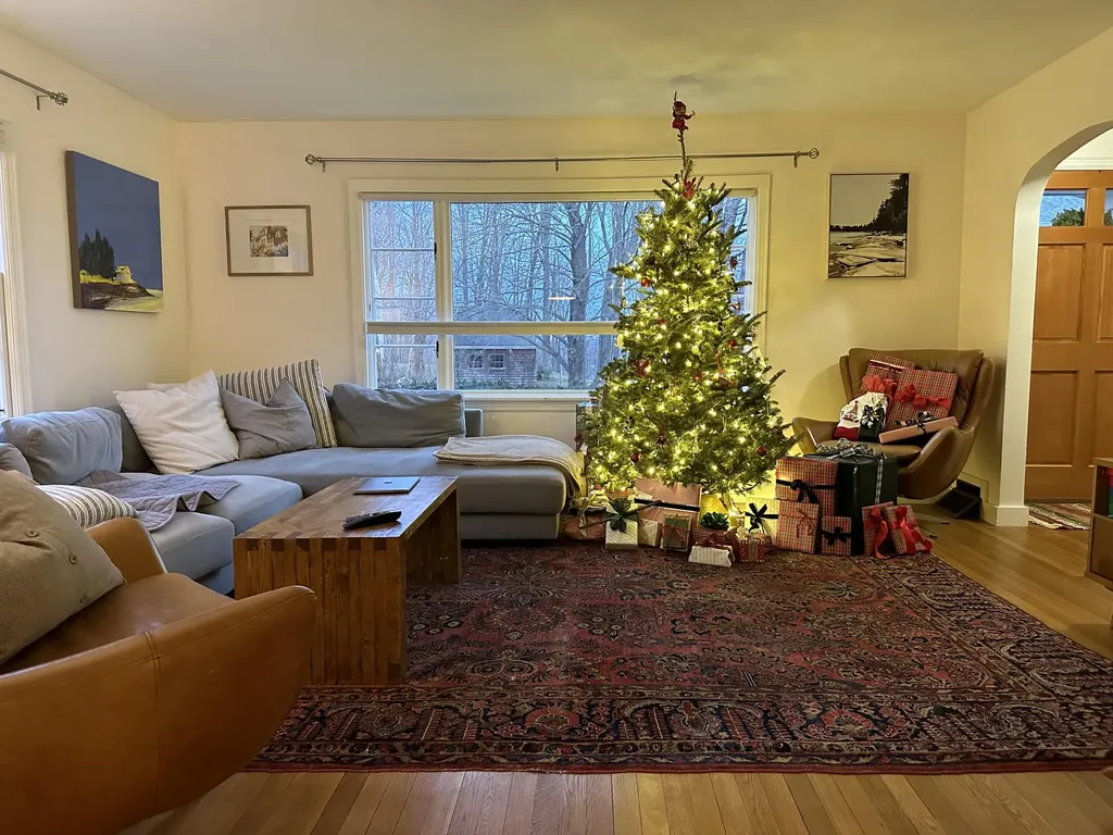 1 Garden Drive Topsham ME 04086