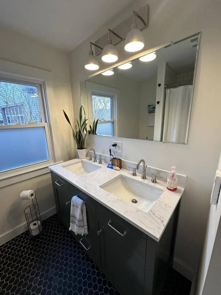 1 Garden Drive Topsham ME 04086