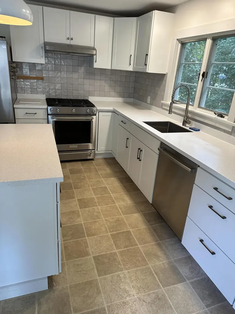 1 Garden Drive Topsham ME 04086